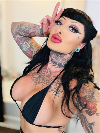 Goth Barbie NO PPV!