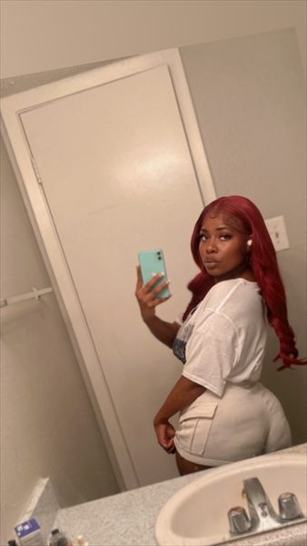 Honey Nickole 🌸