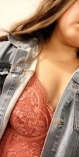 Yvette ✨
