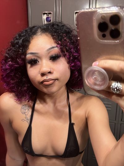 Cc💋