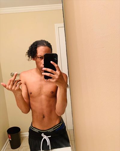 AlmightyyVincee🖤 profile photo 2