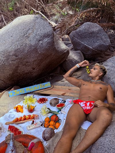 Jet's Naked Beach