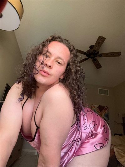 🍑 Alex Fenna 🍑 profile photo 3