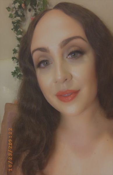 Dolly Debutante