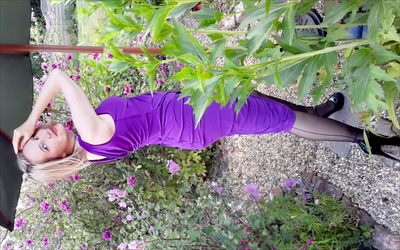 Holly's Nylons profile photo 2