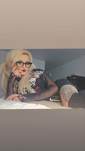 𝕷𝖔𝖓𝖉𝖔𝖓 𝕭𝖎𝖆𝖓𝖈𝖔💋 profile photo 2