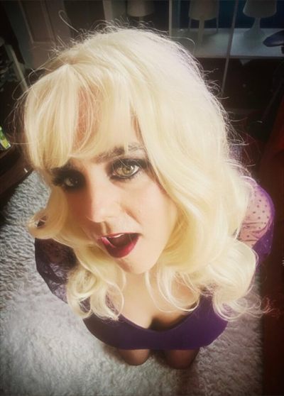 Jizz Taylor: Glammy Tranny profile photo 3