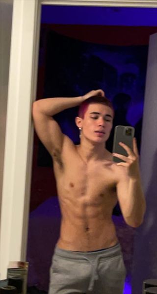 Zach 💦