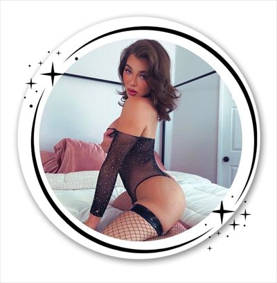 Emma Rose 🌹 profile photo 3
