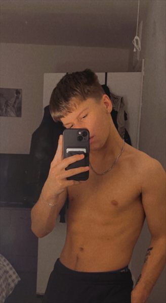 Clayton-Lee profile photo 2