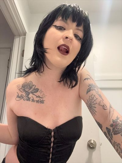 Mila Arnett FP