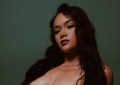 Laya Grey (SENSEITION)