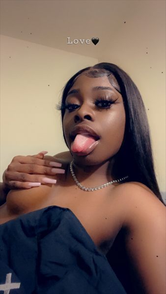Bad lil Vibe 🩵💦