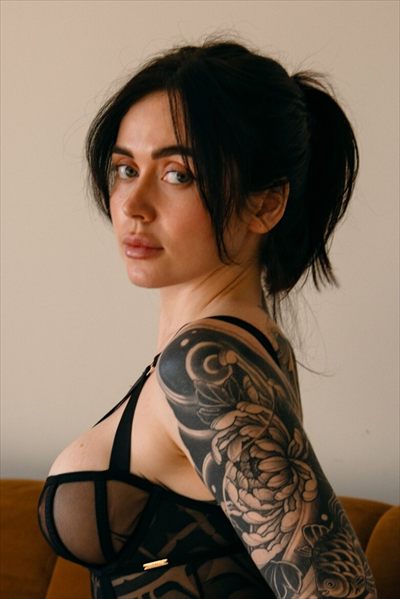 Nikky 🖤