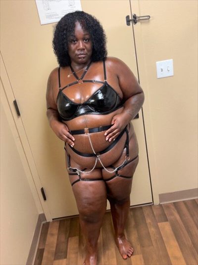 Eboney profile photo 3