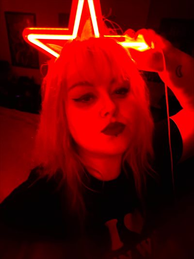 🥀 𝕸𝖎𝖘𝖘 𝕰𝖑𝖑𝖊 🥀