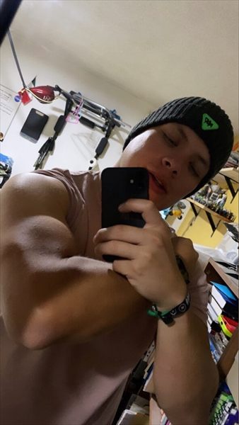 eL g0rRaZ 🎮🧢🍆😈 profile photo 3