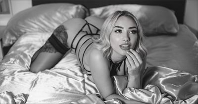 EllaSinclair RATED#1 Petite XXX creator profile photo 2