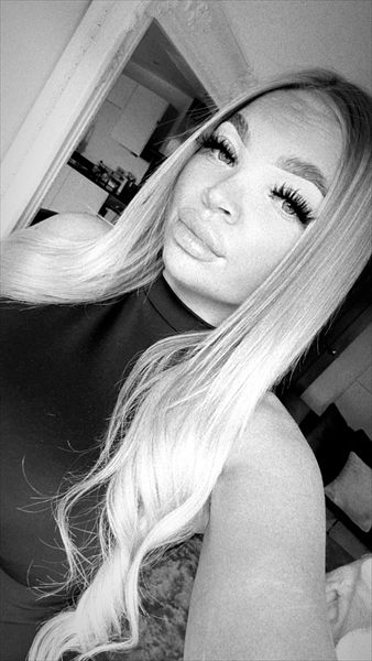 Hol💞🎀🌸