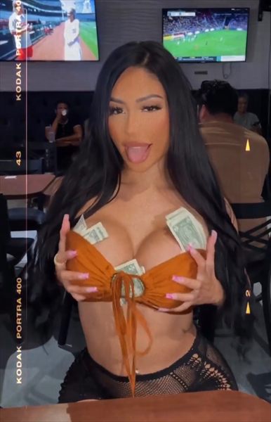 Trixie Banks