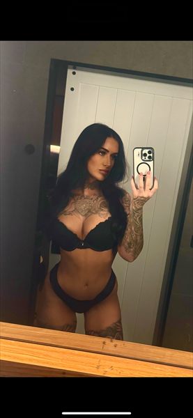 Mia
