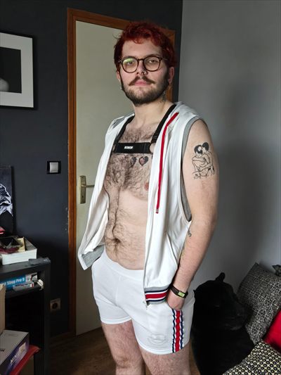 Putaclic2000 profile photo 2