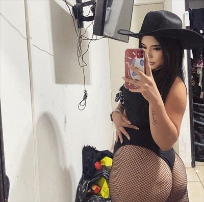 Anabelly Ferniza profile photo 3