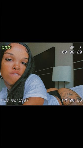 Half Woman Half Amazing🤩 profile photo 2